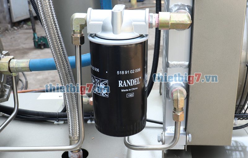 may-nenkhi-truc-vit-omega-10hp-500l-10bar_4