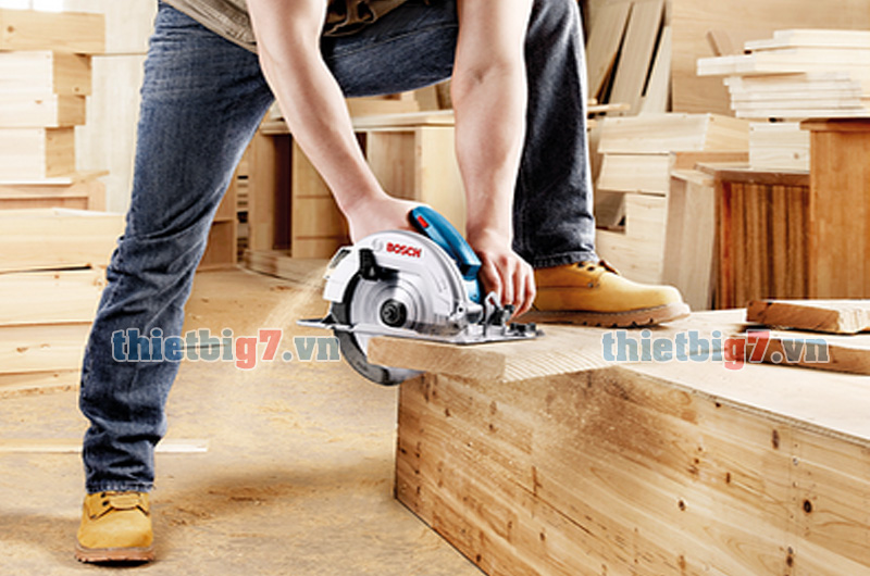 may-cua-go-Bosch-GKS-7000
