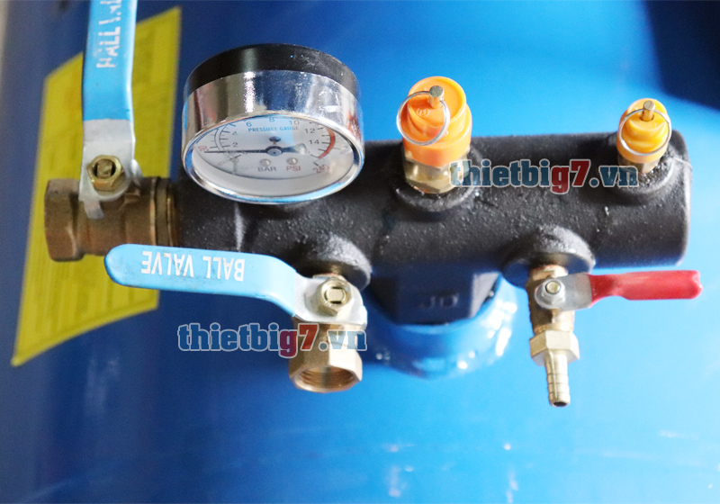 may-nen-khi-dau-no-10hp-330l-12,5kg_3