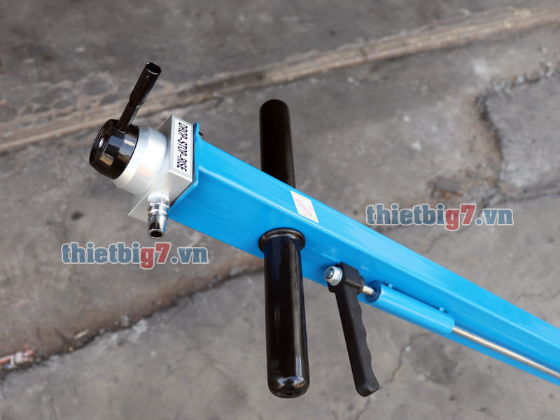 Tay điều khiển nâng lên hạn xuống của đội 2 tầng dùng hơi 40/80 tấn