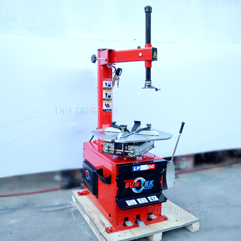 Máy tháo vỏ xe máy, xe du lịch và xe tải nhỏ SunTek LP-900