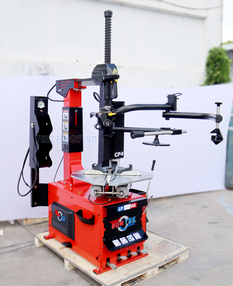 Máy ra vỏ xe du lịch cần xoay ngang Suntek LP-990A+CP4