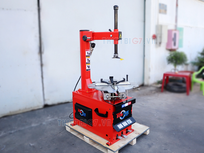 Hình ảnh thực tế máy tháo vỏ xe SunTek LP-910