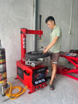 Bàn giao máy tháo vỏ tại Bình Phước