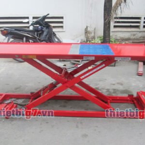 Bàn Nâng Xe Máy Đạp Chân - Hình Ảnh Thực Tế