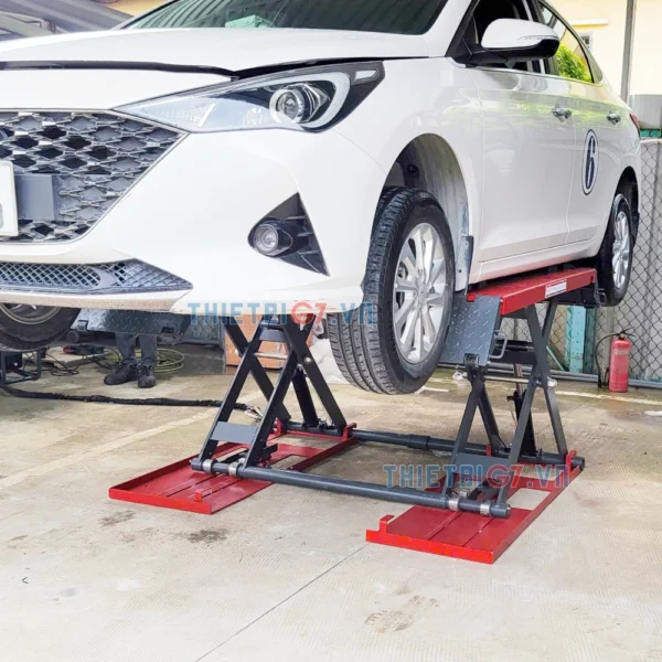 Vận hành -Cầu Nâng Ô Tô  Di Động SUNTEK 3000D