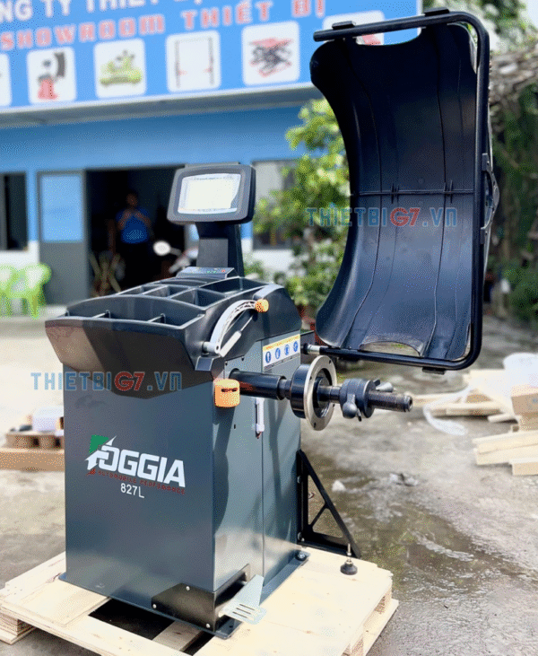 Máy Cân Bằng Lốp Xe FOGGIA F-827L