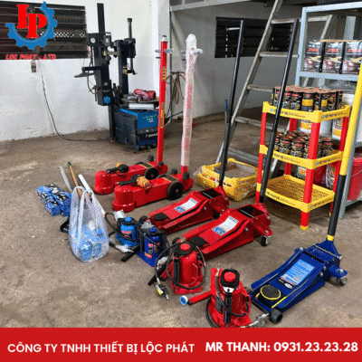 Bàn giao Kích cá sấu SAKA, kích đội, con đội, miếng vá lốp SAKA