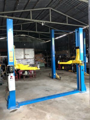 Bàn giao cầu Nâng Ô Tô 2 Trụ ALPHA tại Vĩnh Long