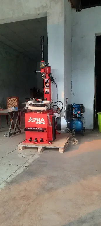 Lắp đặt máy tháo vỏ xe tại Đồng Nai