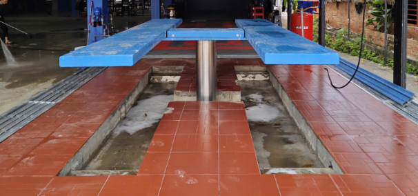 Cầu Nâng 1 Trụ Rửa Xe Ô Tô Ấn Độ Âm Nền Mặt Bàn Chữ H