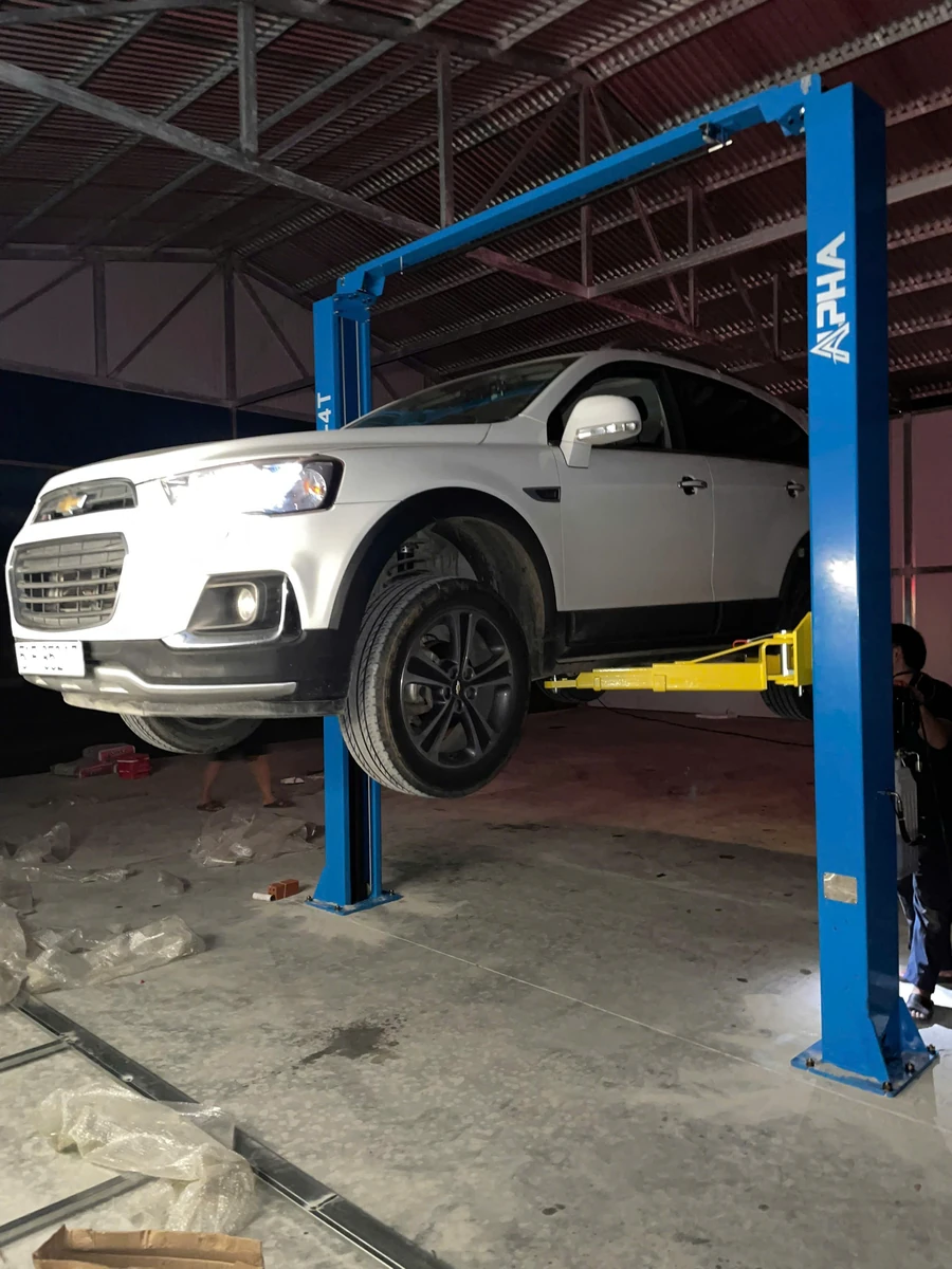 Lắp Đặt Cầu Nâng 2 Trụ ALPHA AL-4T – Gara Anh Hải Ninh Thuận