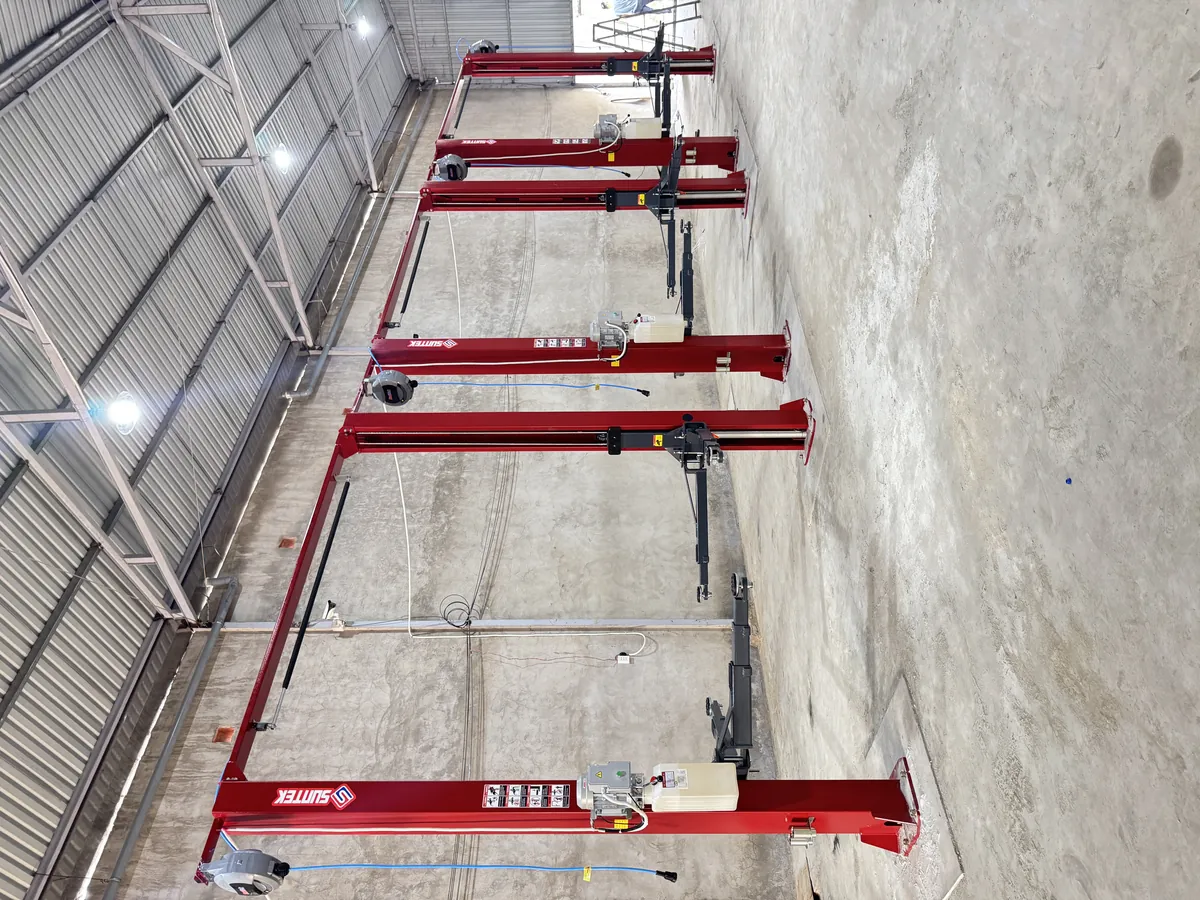 đồng hành lắp đặt vận hành garage chính hãng tại garage