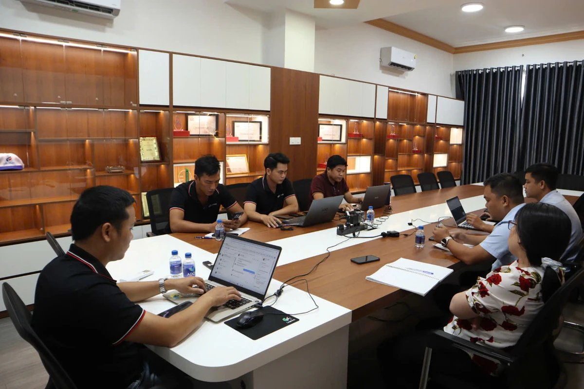 Cùng với khách hàng tìm giải pháp vận hành gara