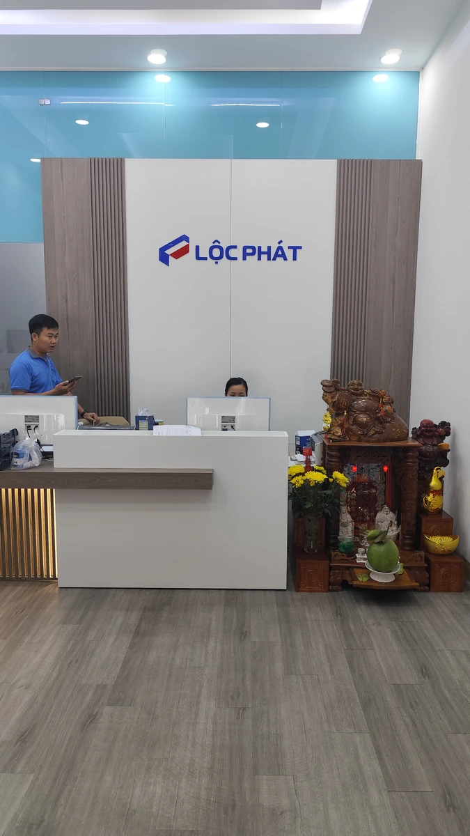 Không gian làm việc hiện đại của đội ngũ Thiết Bị Lộc Phát