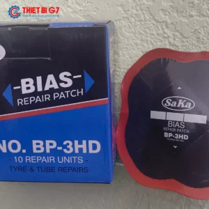 Cận cảnh miếng vá lốp bố chéo SAKA-TECH BP-3HD Heavy Duty kích thước 130x130mm